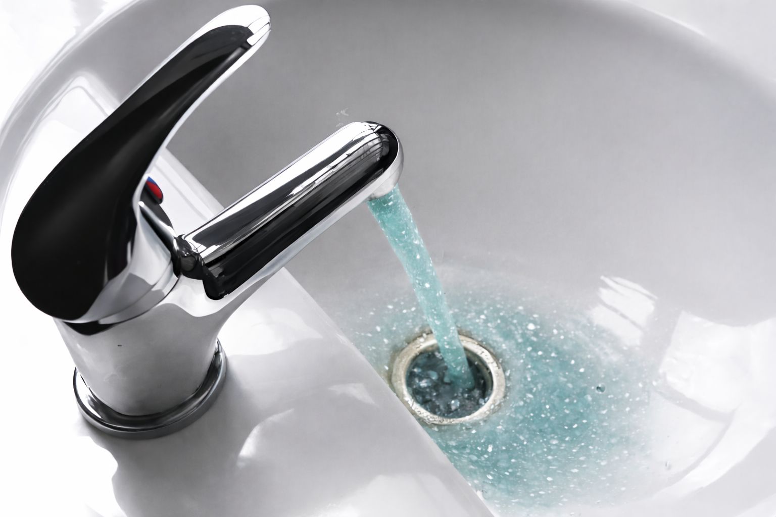 - Full House Water Filtration Aluminium and chromium contamination in tap water