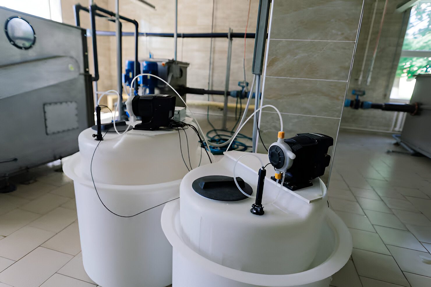 - Full House Water Filtration Water filter system designed to reduce heavy metals